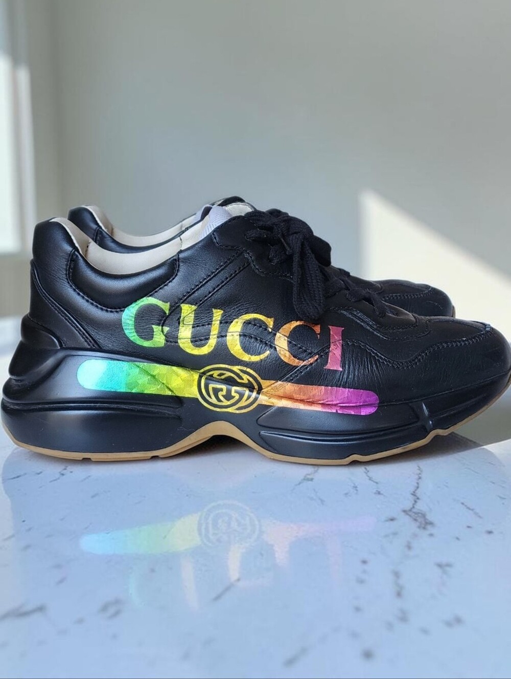 Gucci Rhyton Women's Black Leather Sneakers with Rainbow Logo Graphic Size 7.5 - Picture 1 of 13